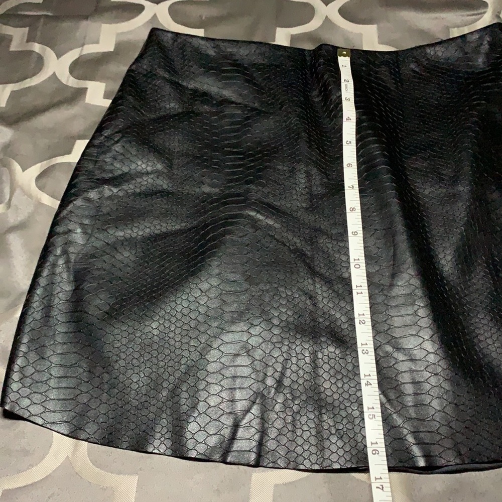 Charlotte Russe Faux Leather Skirt - Picture 7 of 9